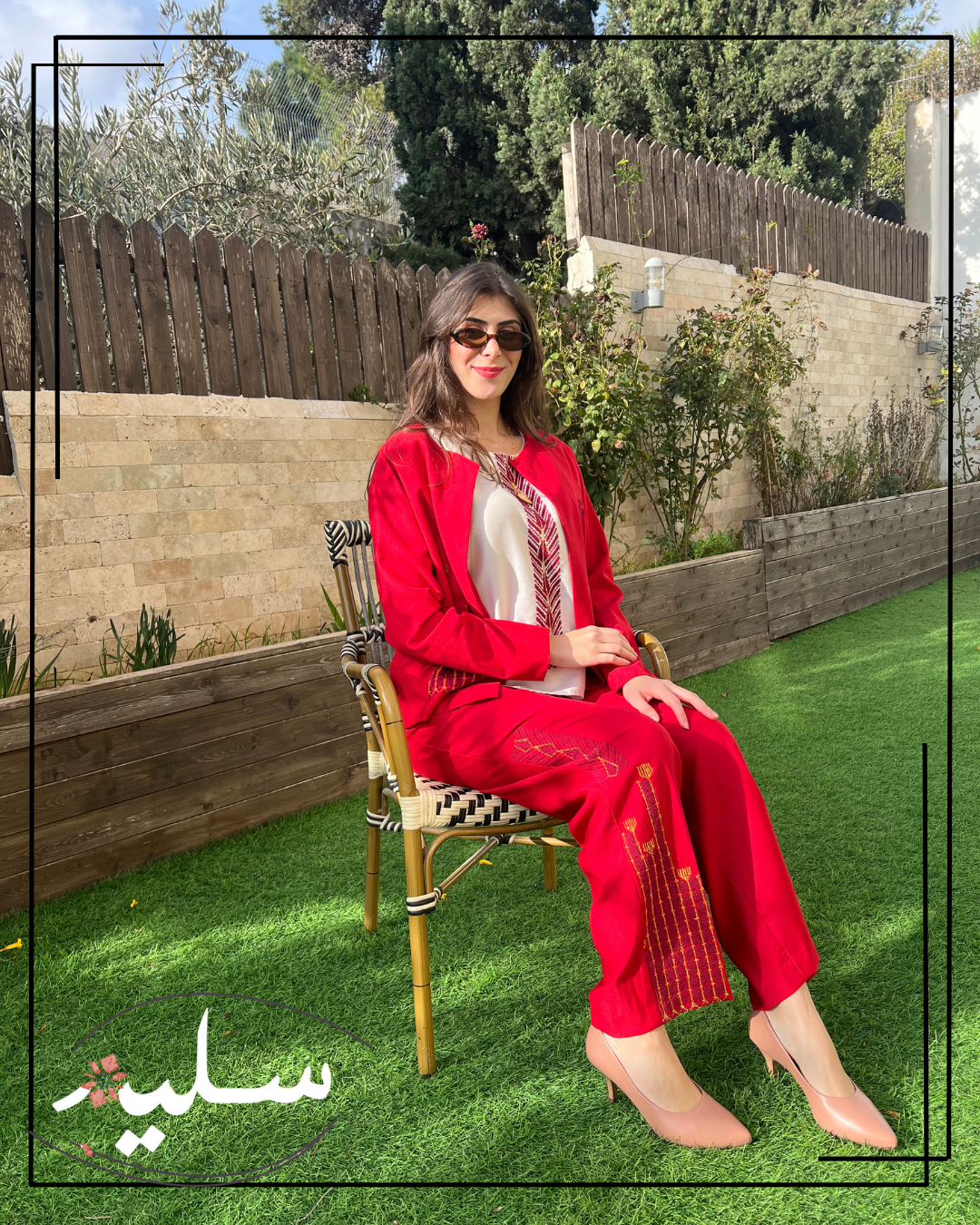 Boss lady three-piece set - طقم القيادية بدرجة جميله للون الأحمر